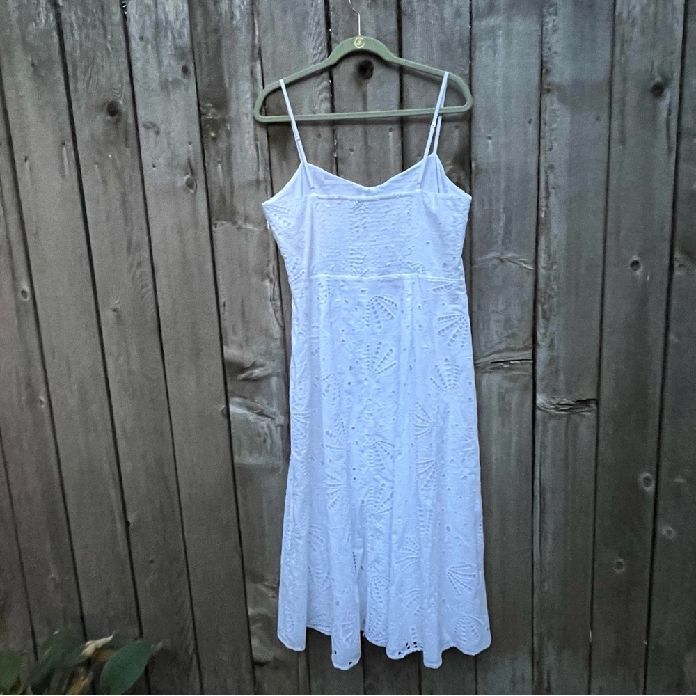 LOFT NWT White Shell Eyelet Cotton Smocking Spaghetti Strap Midi Dress Size 14 - Picture 4 of 10
